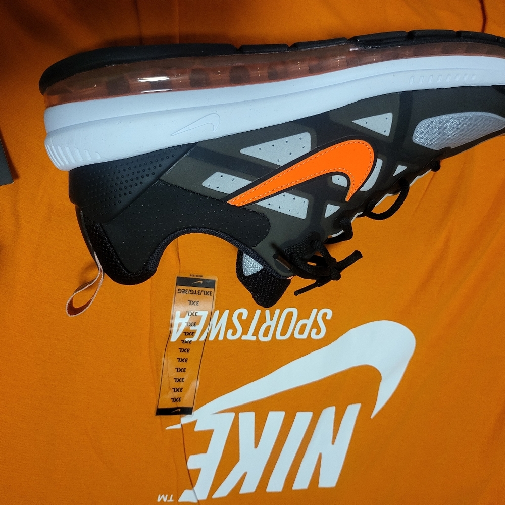 Nike